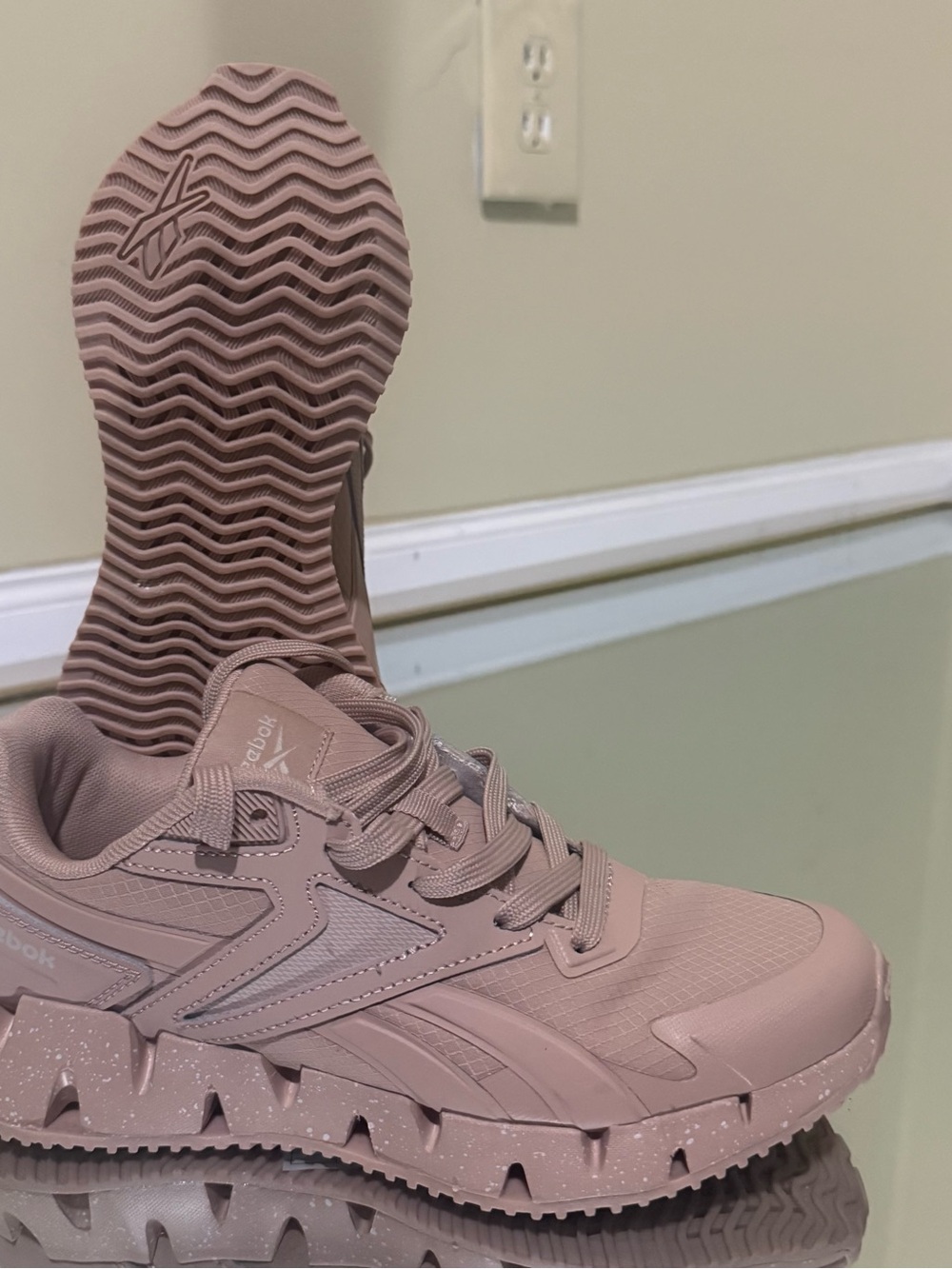Reebok Women's Trail Sneaker in Mauve Pink